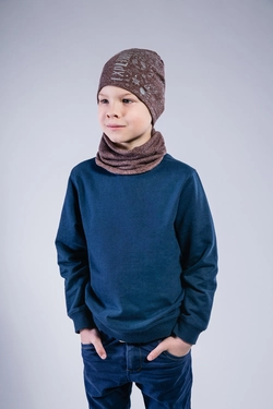 Коричневый набор шапка и хомут для мальчика Остин (Упаковка, ростовка 50-52-54)